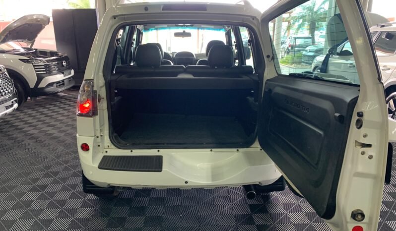 Mitsubishi Pajero TR4 2013 completo