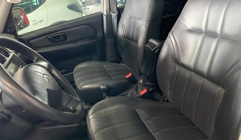 Mitsubishi Pajero TR4 2013 completo