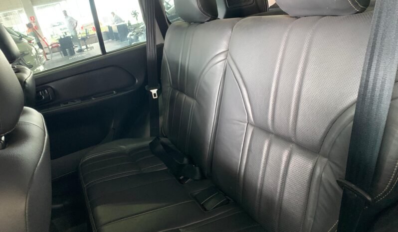 Mitsubishi Pajero TR4 2013 completo
