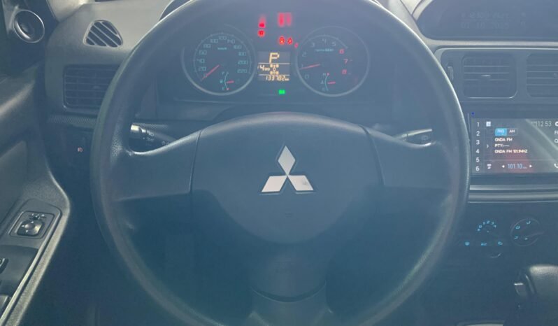 Mitsubishi Pajero TR4 2013 completo