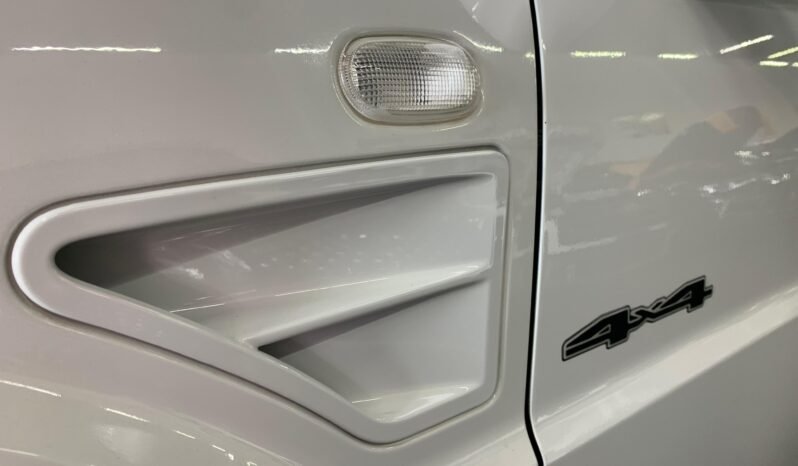 Mitsubishi Pajero TR4 2013 completo