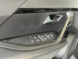 Peugeot 2008 GT 2025 completo