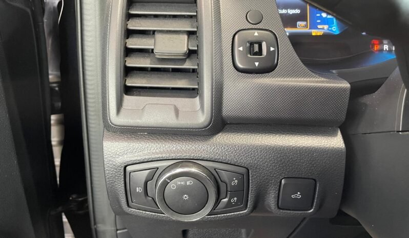 Ford Ranger Black 2022 completo