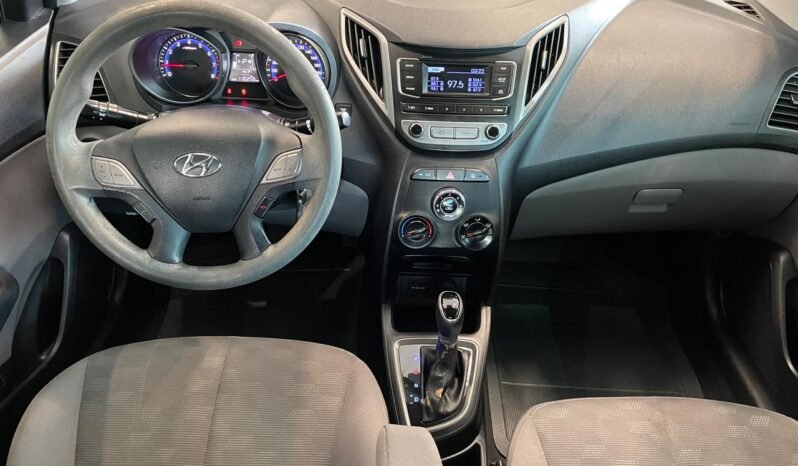 Hyundai HB20S 2017 completo