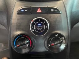 Hyundai HB20S 2017 completo