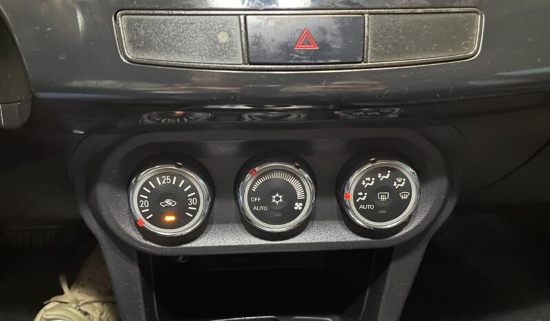 Mitsubishi Lancer 2012 completo