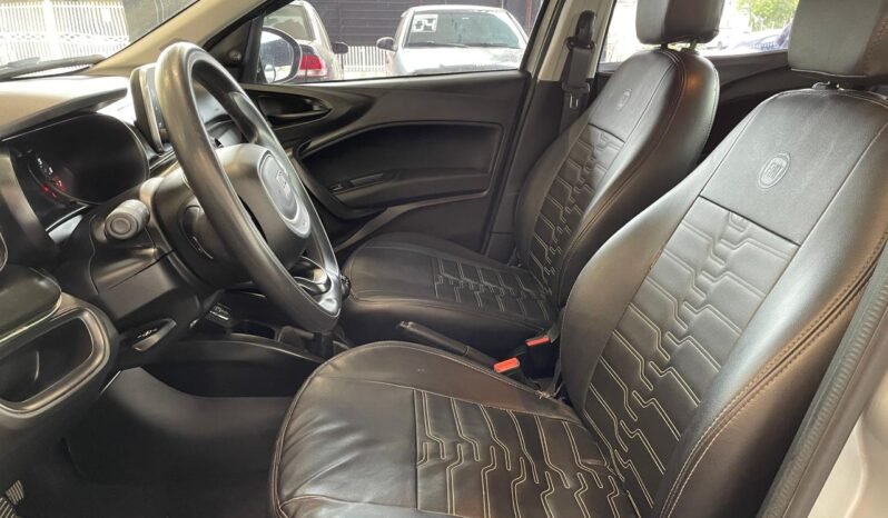 Fiat CRONOS DRIVE 2023 completo