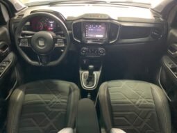 Fiat Strada Volcano 2023 completo