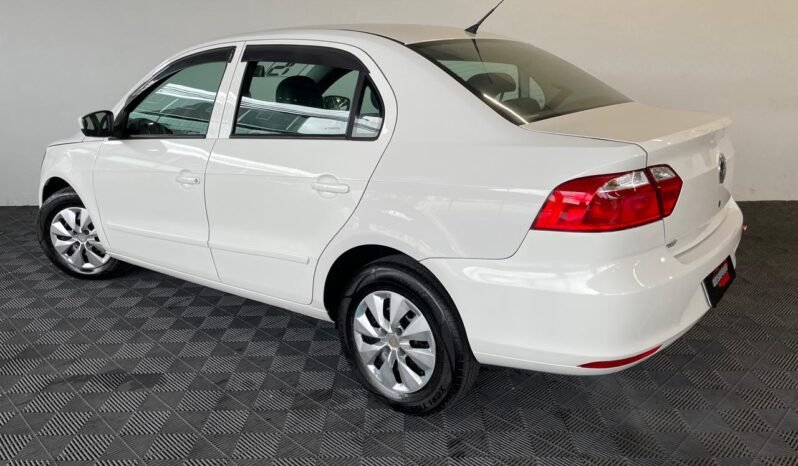 Volkswagen Voyage Trendline 2015 completo