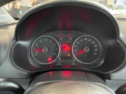 Volkswagen Voyage Trendline 2015 completo