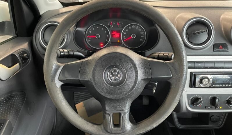 Volkswagen Voyage Trendline 2015 completo