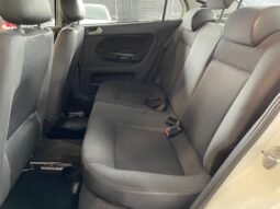 Volkswagen Voyage Trendline 2015 completo