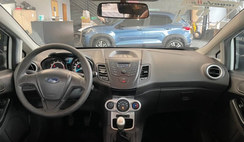 Ford Fiesta 2017 completo