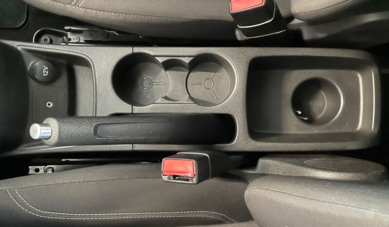Ford Fiesta 2017 completo