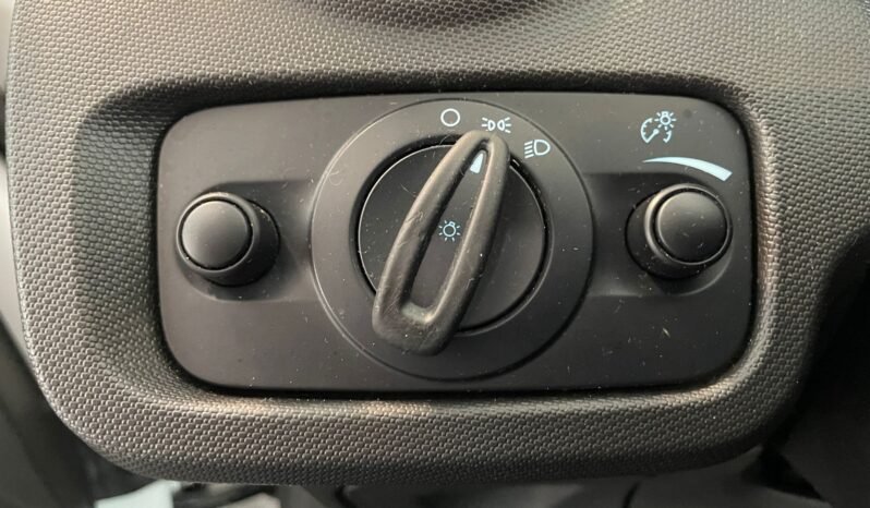 Ford Fiesta 2017 completo