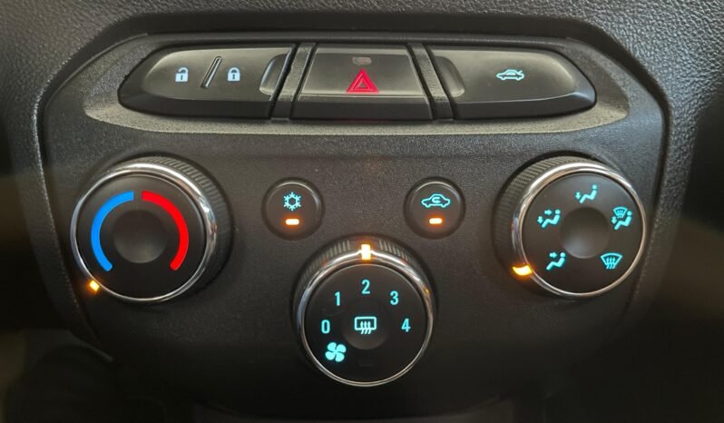 Chevrolet ONIX LTZ 2015 completo