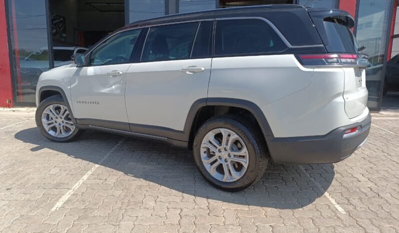 Jeep Commander Longitude T270 2025 completo