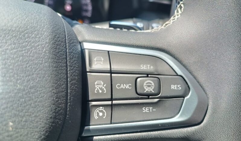 Jeep Commander Longitude T270 2025 completo