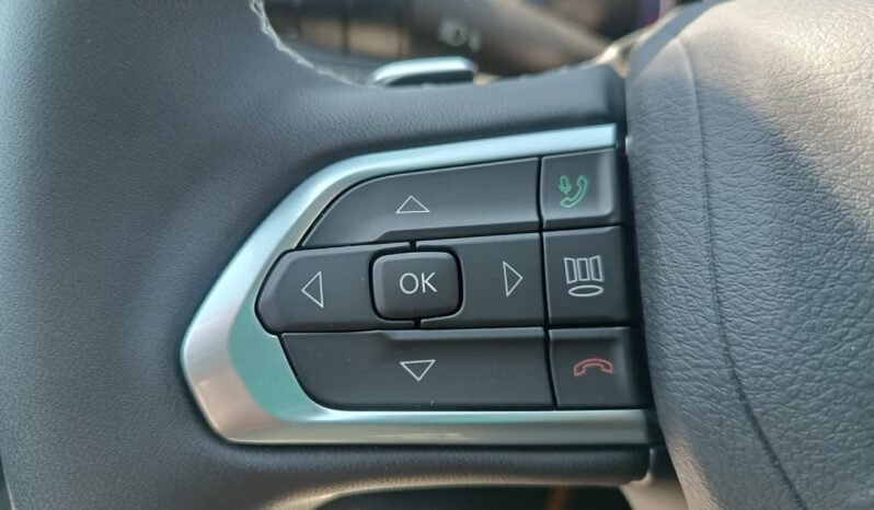 Jeep Commander Longitude T270 2025 completo