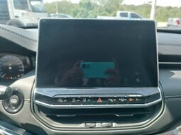 Jeep Commander Longitude T270 2025 completo