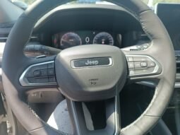 Jeep Commander Longitude T270 2025 completo