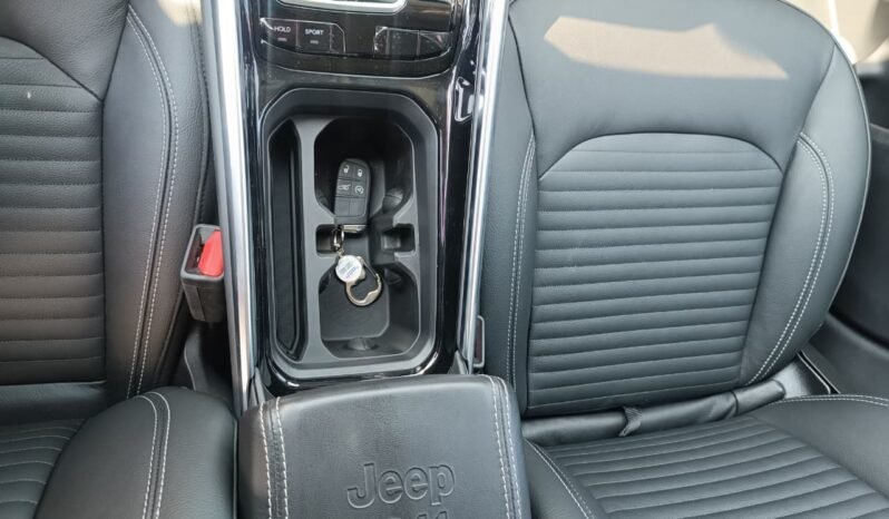 Jeep Commander Longitude T270 2025 completo