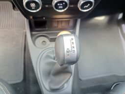 Renault Oroch Outsider 2025 completo