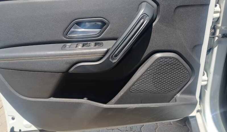 Renault Oroch Outsider 2025 completo