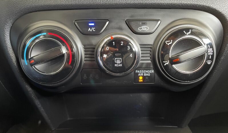Hyundai HB20 Comfort 2024 completo