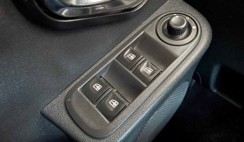 Renault DUSTER Dynamique 2020 completo