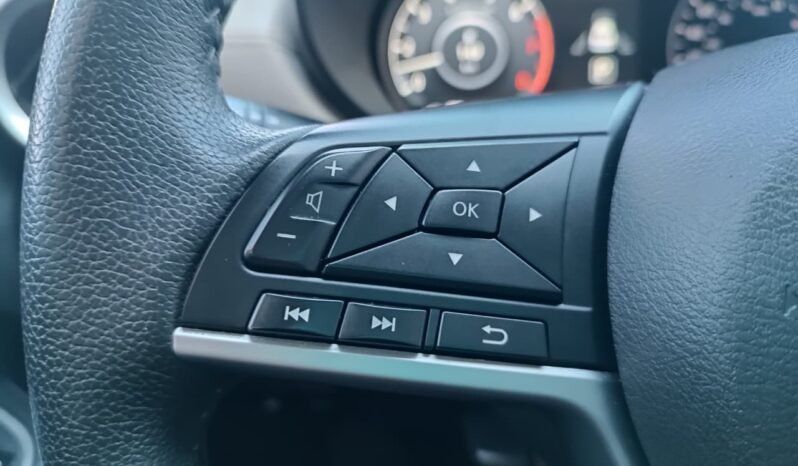 Nissan VERSA Exclusive 2023 completo