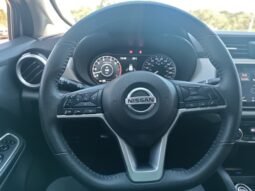 Nissan VERSA Exclusive 2023 completo