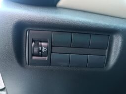 Nissan VERSA Exclusive 2023 completo