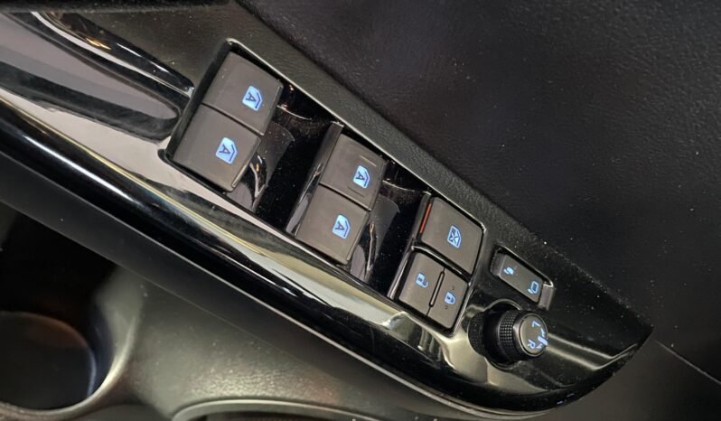 Toyota Hilux CD SRX 2022 completo