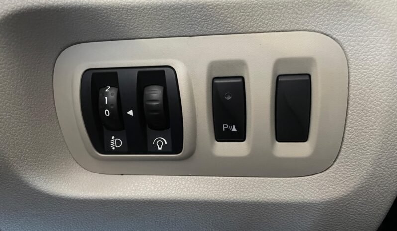 Renault Captur Intense 2018 completo