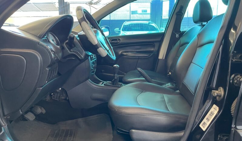 Peugeot 207 XR 2010 completo