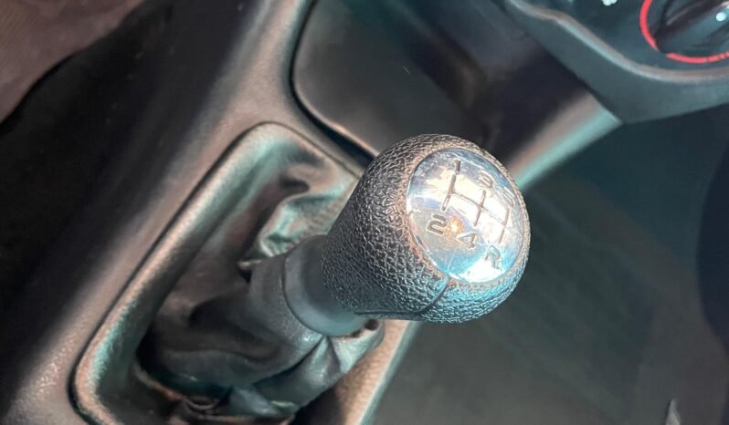 Peugeot 207 XR 2010 completo
