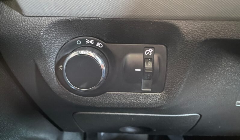 Chevrolet ONIX HATCH LT 2019 completo