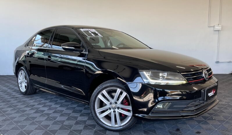 VolksWagen JETTA Highline 2017 completo
