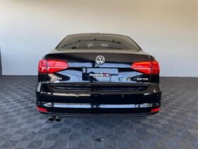 VolksWagen JETTA Highline 2017