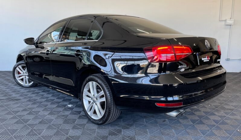 VolksWagen JETTA Highline 2017 completo