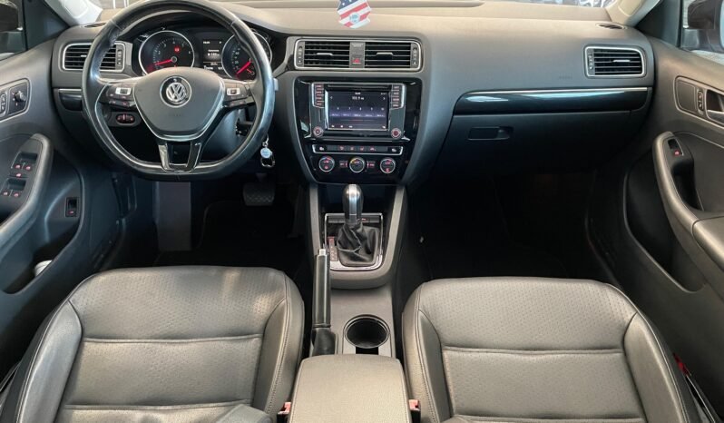 VolksWagen JETTA Highline 2017 completo