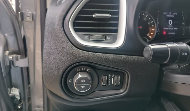 Jeep Renegade Longitude 2020 completo