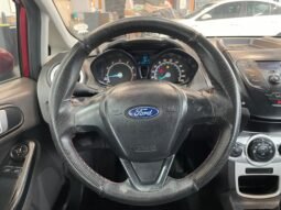 Ford Fiesta 2015 completo