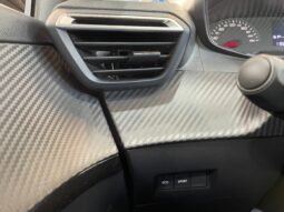 Peugeot 208 Active 2024 completo