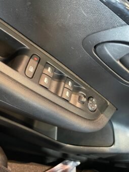 Peugeot 208 Active 2024 completo