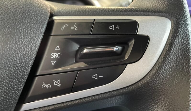 Chevrolet ONIX HATCH LT 2025 completo