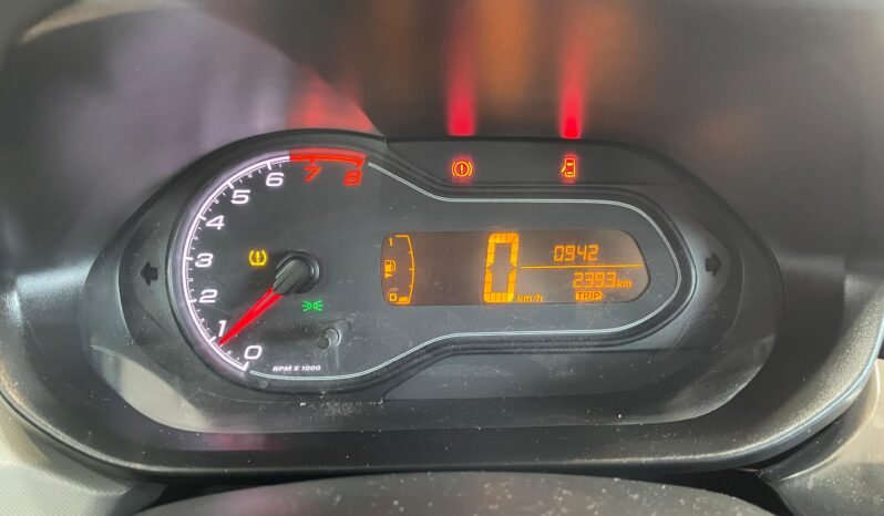 Chevrolet ONIX HATCH Joy 2017 completo