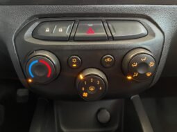 Chevrolet ONIX HATCH Joy 2017 completo