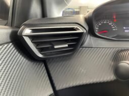 Peugeot 208 Like 2024 completo